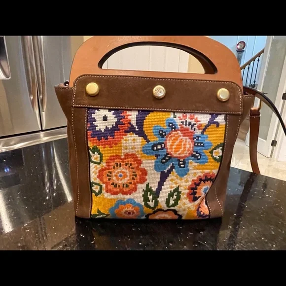 TORY BURCH COLORFUL NEEDLEPOINT & BROWN SUEDE BERMUDA HANDBAG DETACHABLE STRAP - Picture 2 of 16